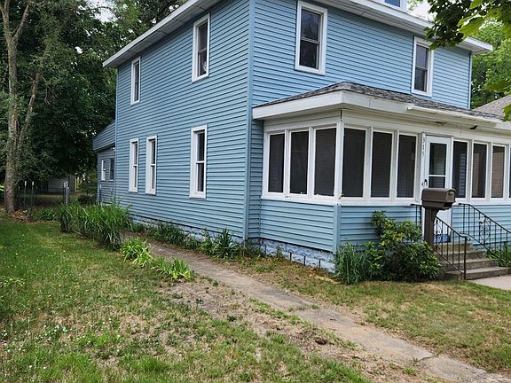 2nd image of 315 W Forest Ave