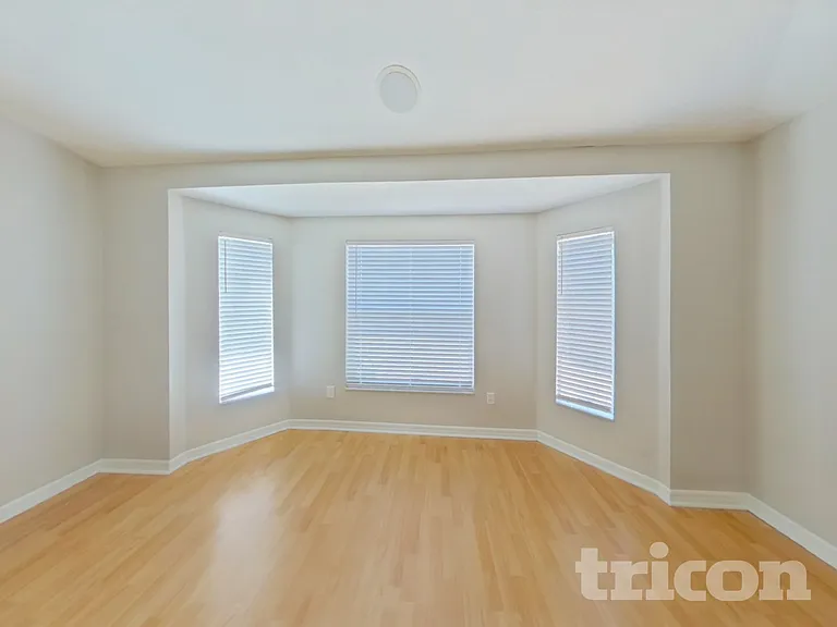 10608 Navigation Dr — Photo 6