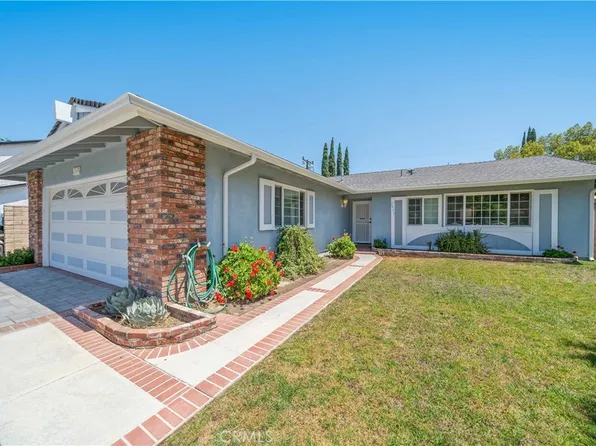 2053 Malcolm St, Simi Valley, CA 93065
