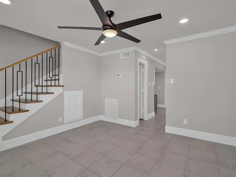 7190 Hickory St — Photo 9