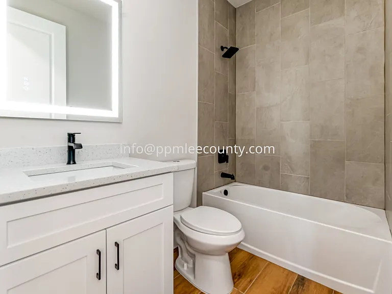 4157 NW 39th Ave — Photo 13