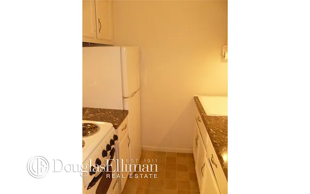 Rented by Douglas Elliman | media 12