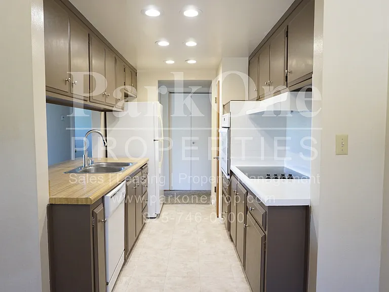 2119 Norse Dr — Photo 2