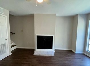 8281 Bayou Fountain Ave APT A-D, Baton Rouge, LA 70820