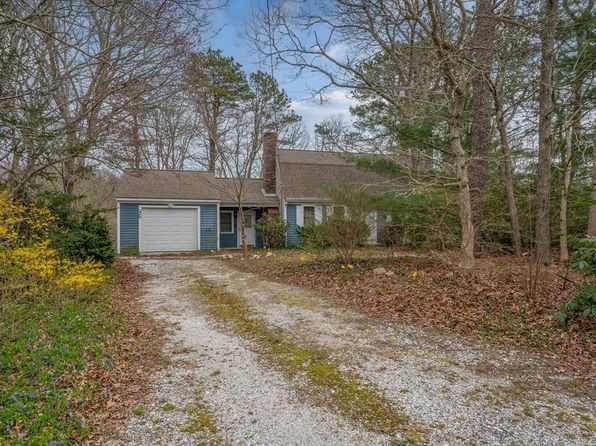 96 Stoney Cliff Rd, Barnstable, MA 02630
