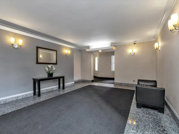 67-12 Yellowstone Boulevard image 18 of 24