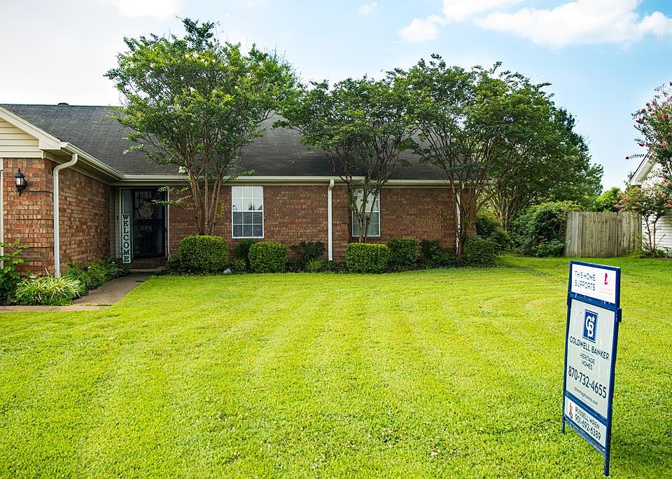 1st image of 1302 Windover Ln
