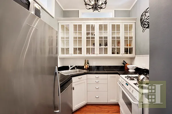 Sold by Halstead Real Estate | media 14