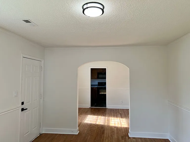 1604 Truman Ave — Photo 5