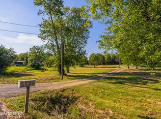 8705 N Ruggles Ferry Pike, Strawberry Plains, TN 37871