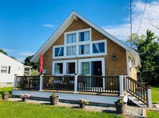 514 High St, Hampton, NH 03842