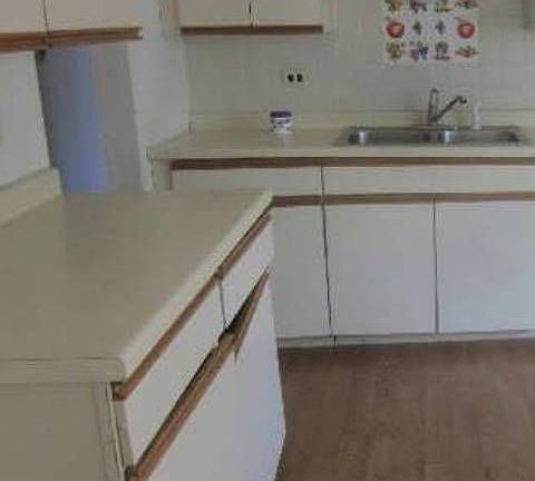 4th image of 207 W Beech Dr