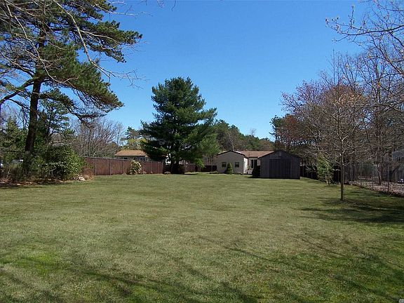 3rd image of 200 Radio Ave