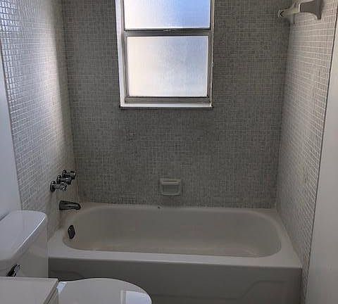 5th image of 1820 SW 81st Ave APT 3417
