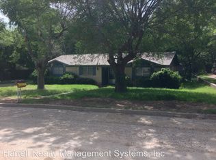 1001 Fairway Rd, Woodway, TX 76712