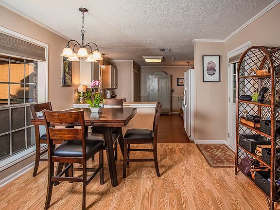 2nd image of 317 Saint Pierre Blvd