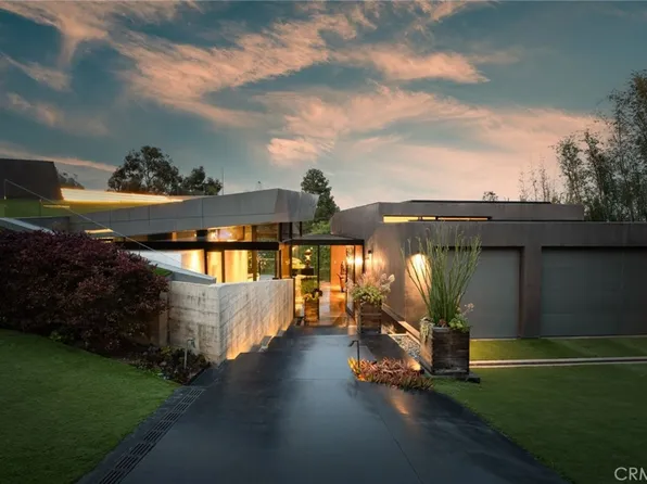 314 N Barrington Ave, Los Angeles, CA 90049