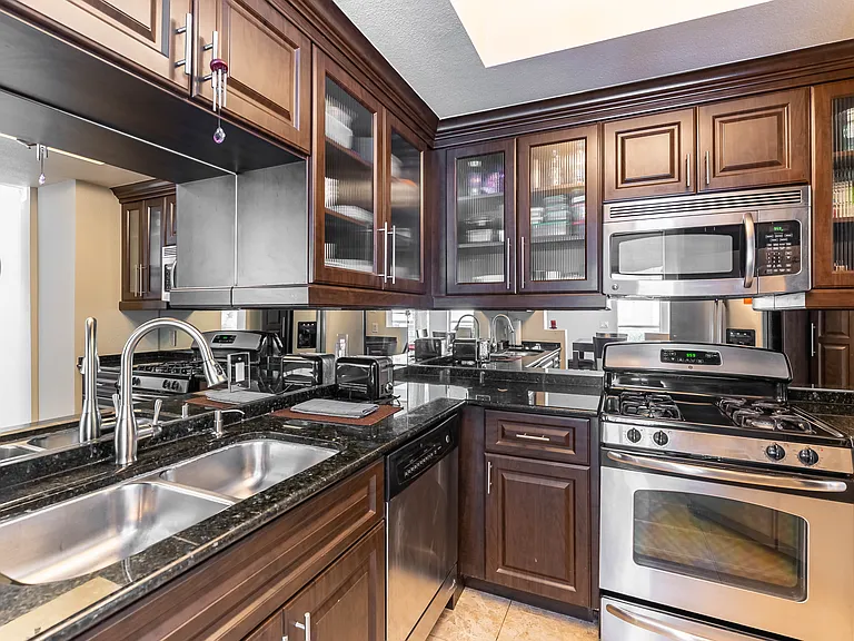 260 E Flamingo Rd #108 — Photo 9