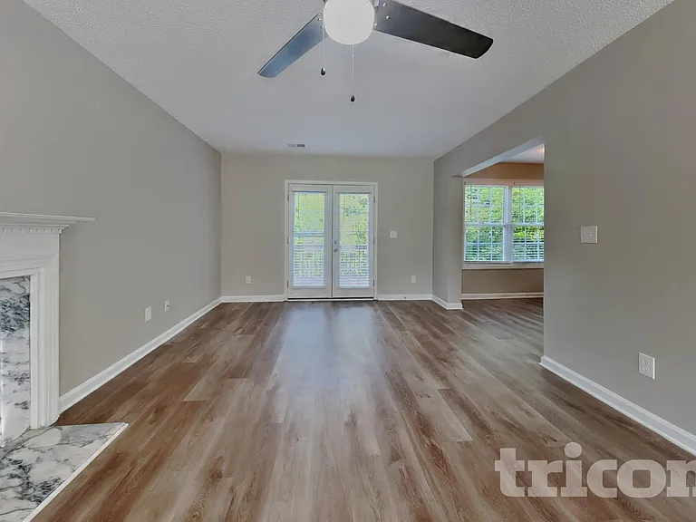 5708 Green Apple Dr — Photo 3