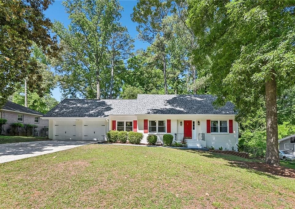 1st image of 889 Valley Creek Dr