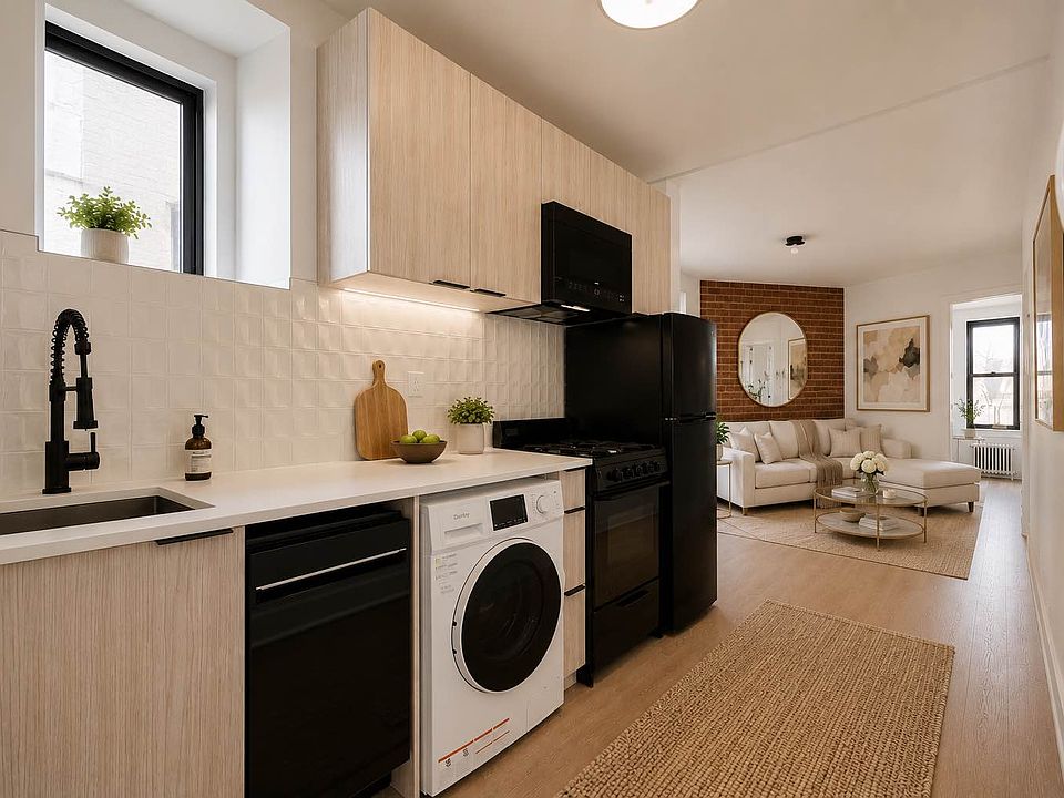 2nd image of 306 E 5th St APT 29
