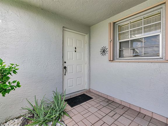 4th image of 14620 Canalview Drive #C