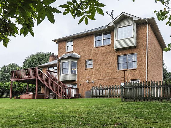 5th image of 3780 Hirst Cir