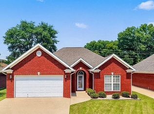 30 Ashton Ln, Sylacauga, AL 35150