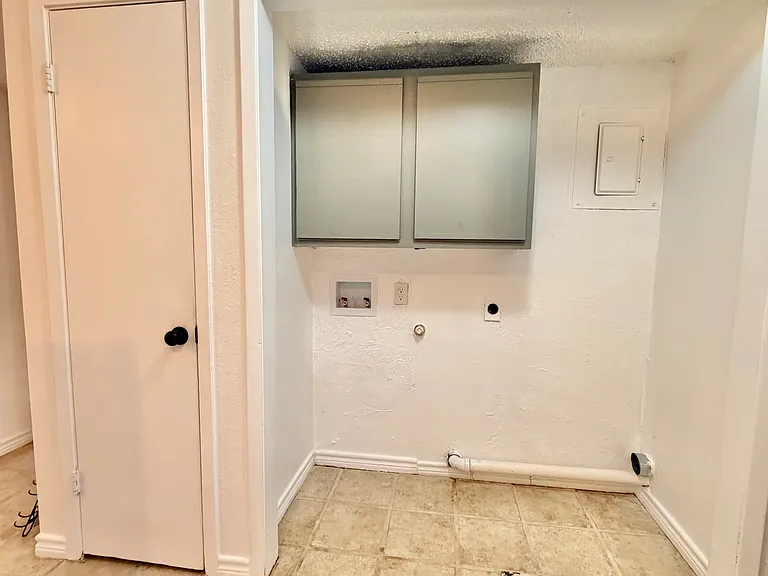 3427 S Garrett St #C — Photo 4