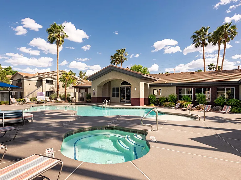 Remington Canyon Apartments — Photo 41