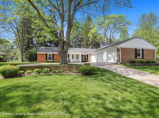1723 Old Mill Rd, East Lansing, MI 48823