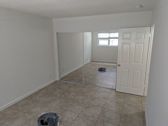 5th image of 3756 Clarington Ave #5