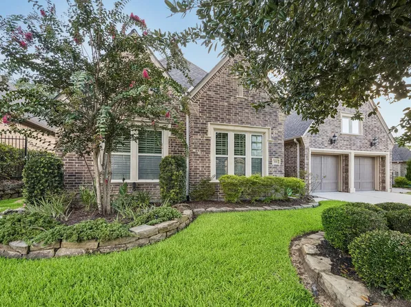 111 Prestwick Ct, Montgomery, TX 77316