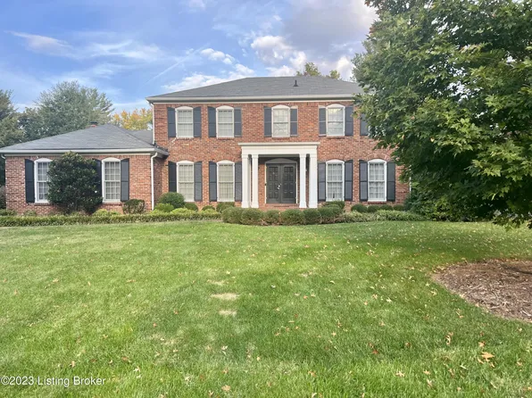 2303 Northfield Dr, Northfield, KY 40222