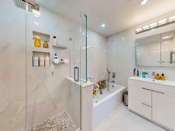 1940 Bergen Avenue image 18 of 42