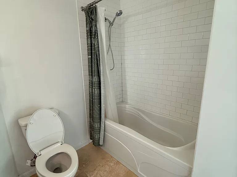 15 Windermere Ave #1403 — Photo 12
