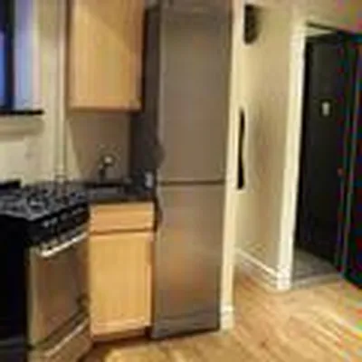 Rented by TAG Real Estate | media 18