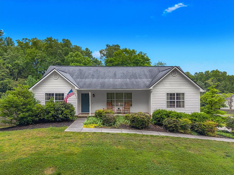 1st image of 4875 Cameron Rd