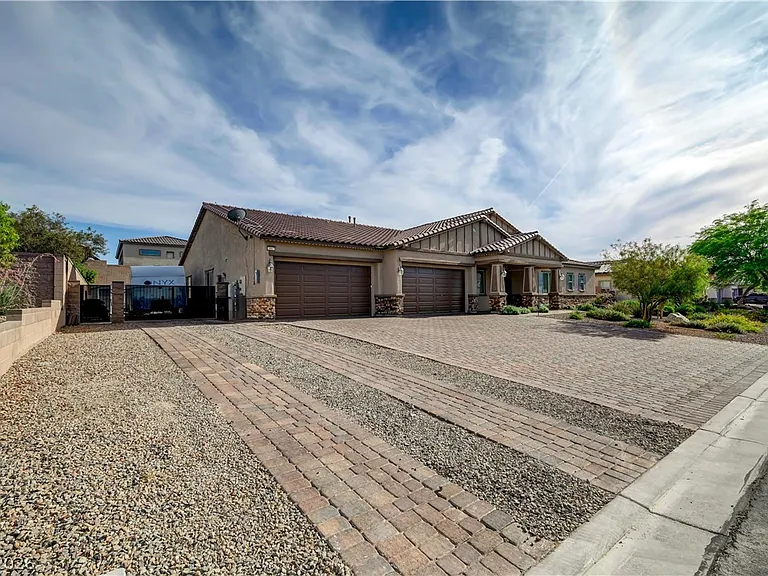 3067 Joy Meadow Ave — Photo 3