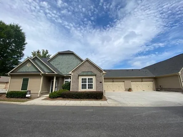 223 Glens Loop, Woodstock, GA 30188