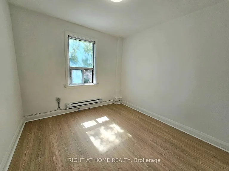 1316A King St W #2 — Photo 10