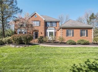 64 Bernard Dr, Basking Ridge, NJ 07920