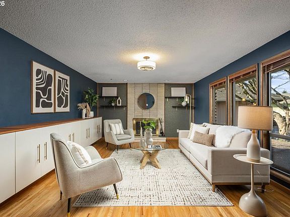 5th image of 4906 SE Winworth Ct