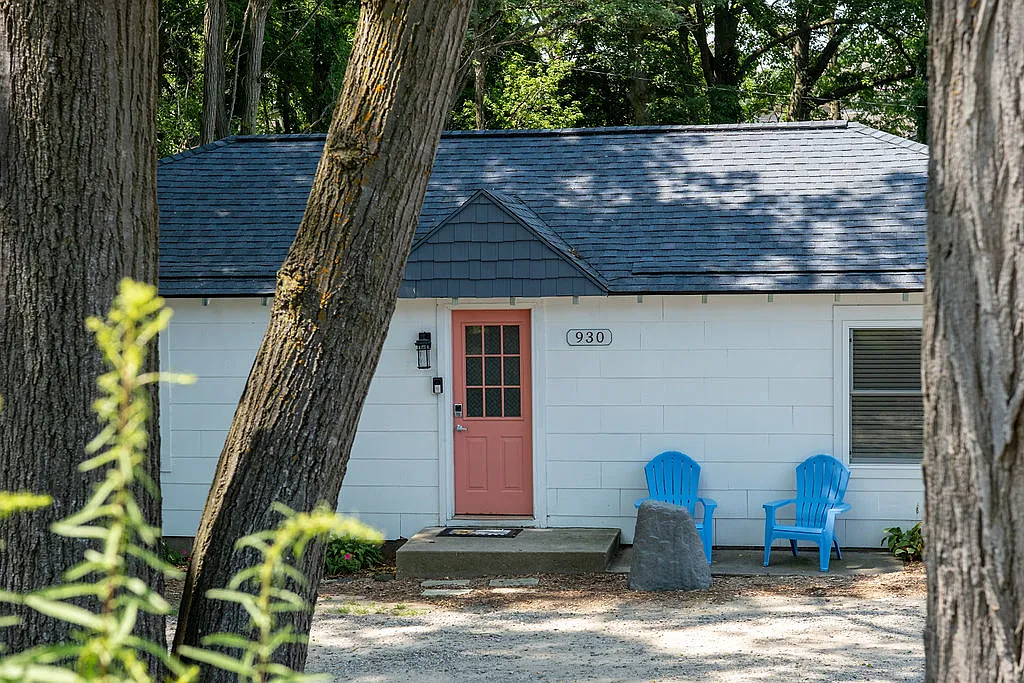 2 bed, 570 sqft, $1,600 — Photo 3