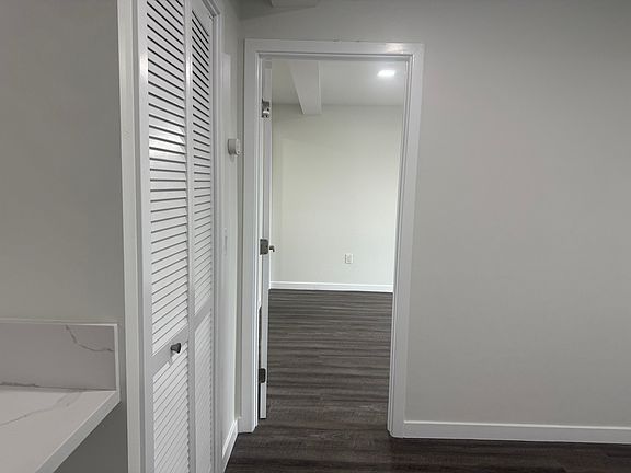 5th image of 1215 Palomar Pl #18