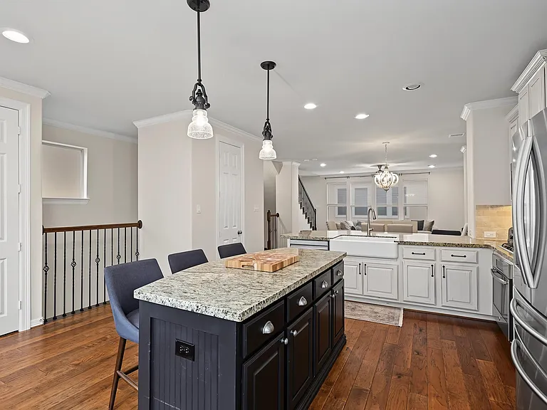 2713 Shadybrook Meadow Dr — Photo 9