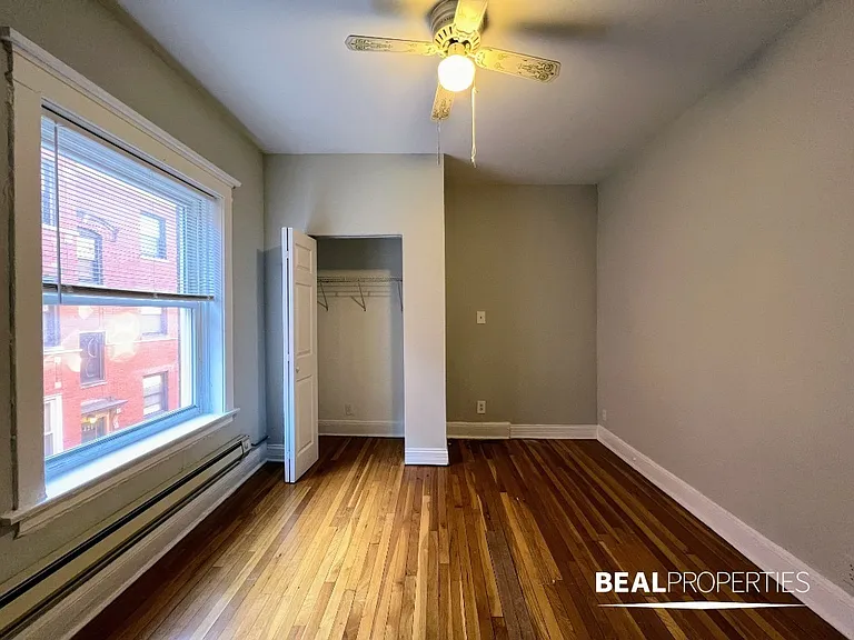 4427 N Wolcott Ave #B3 — Photo 12