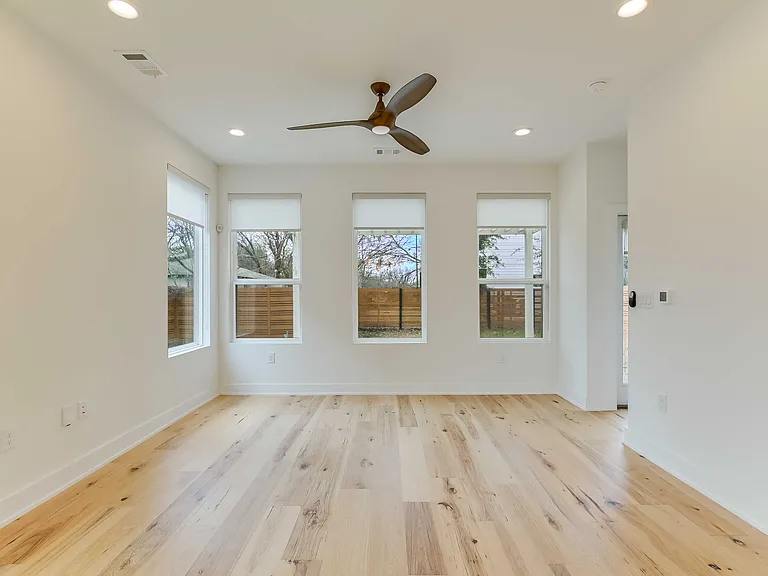 1106 Walton Ln #A — Photo 14