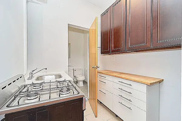 Rented by Living New York | media 7