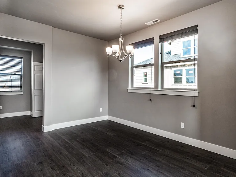 20500 Empire Ave — Photo 12